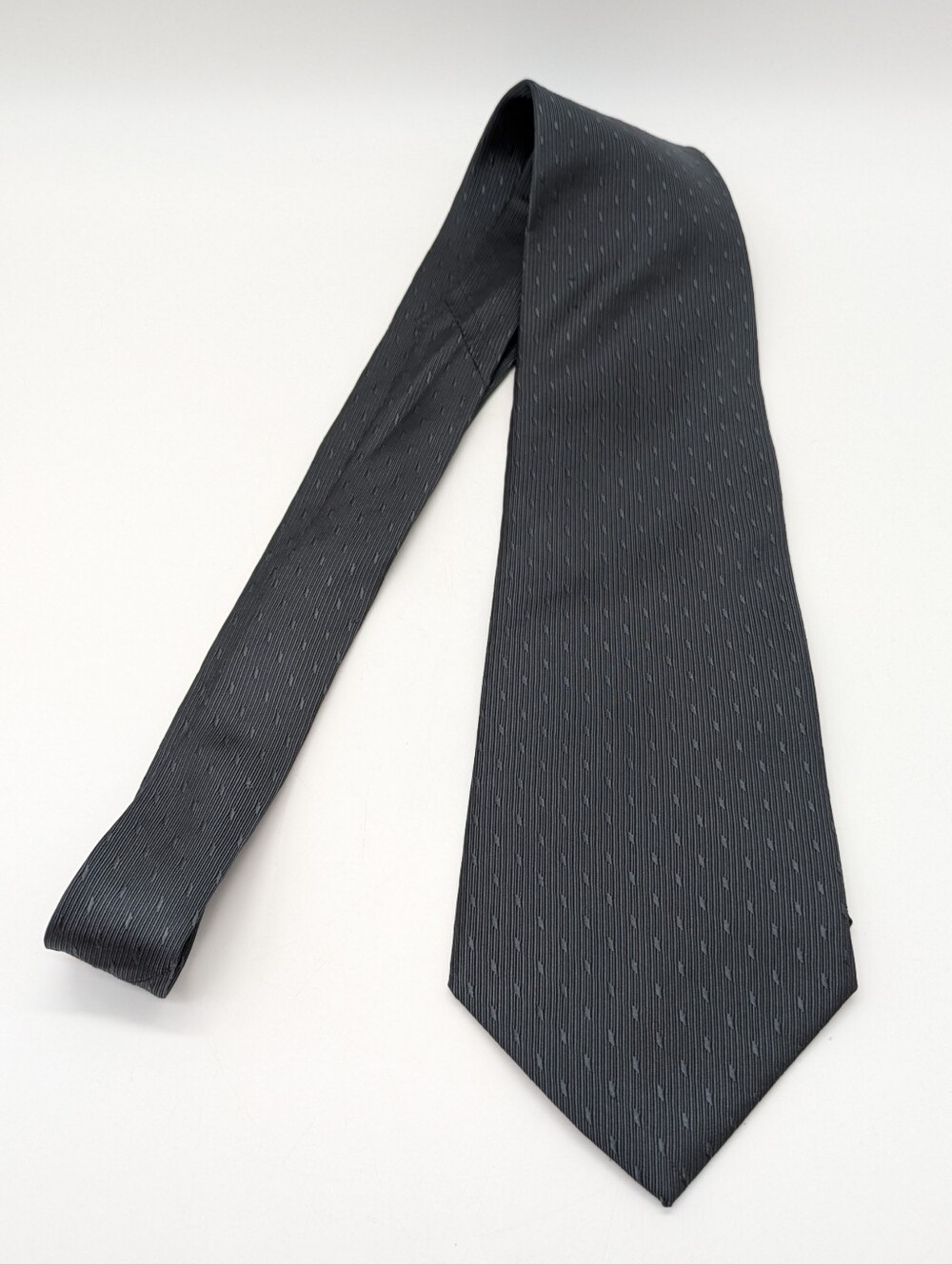 Kenneth Cole Grey Mens Silk Neck Tie